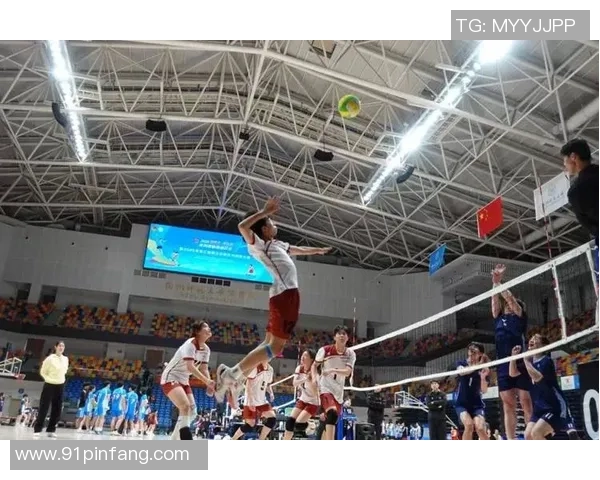 杭州排球队的耐力训练与比赛表现深度剖析与启示