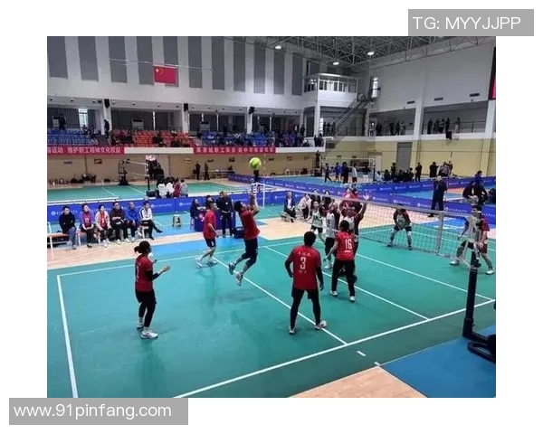 武汉排球队在全国锦标赛中的团队协作展现出无与伦比的默契与实力